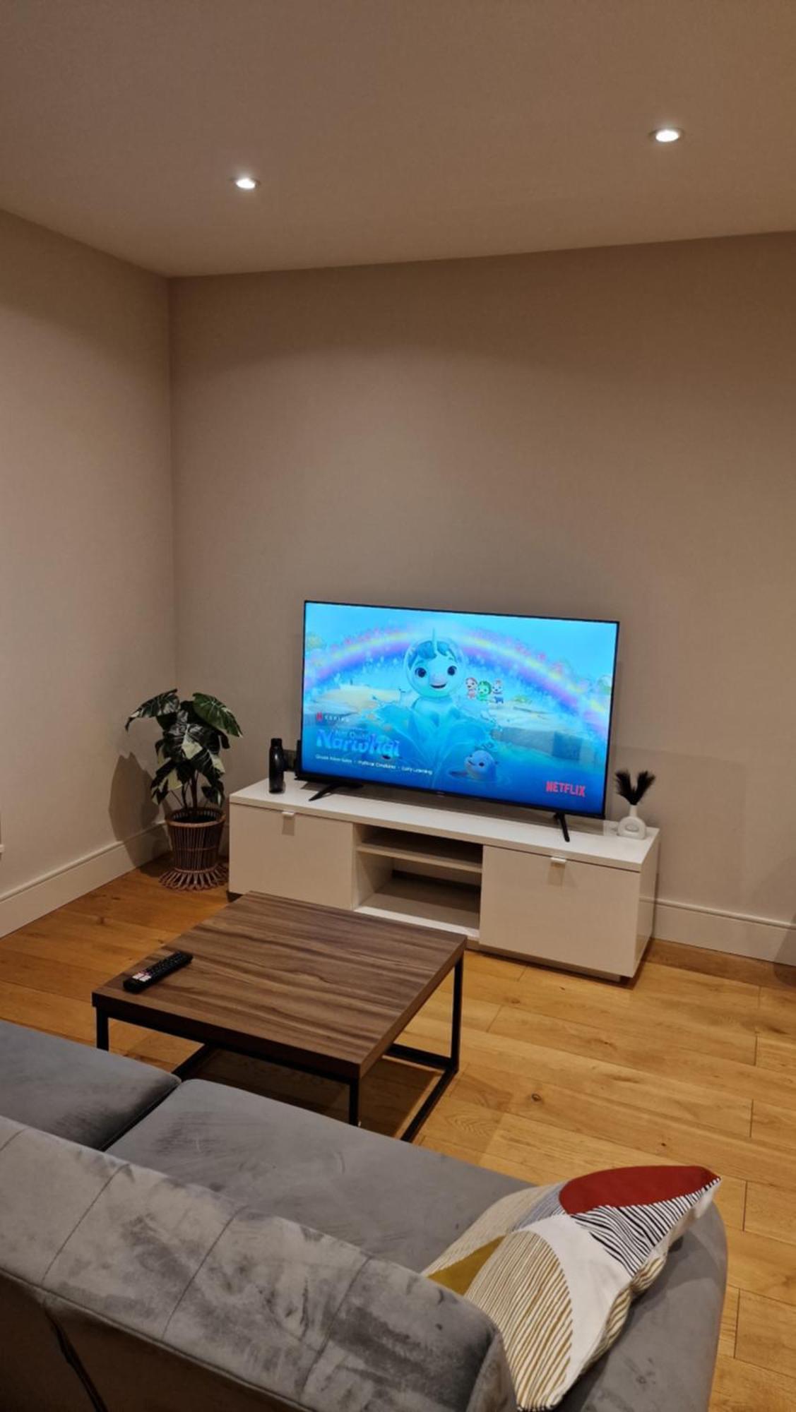 London City Apartment Ealing Ngoại thất bức ảnh